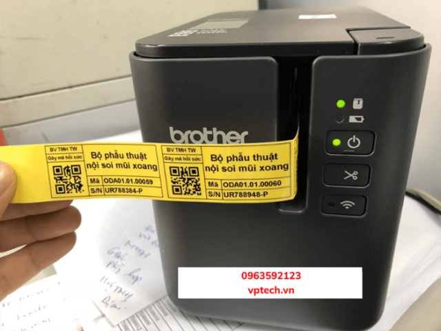 Máy in nhãn Brother PT-P900W